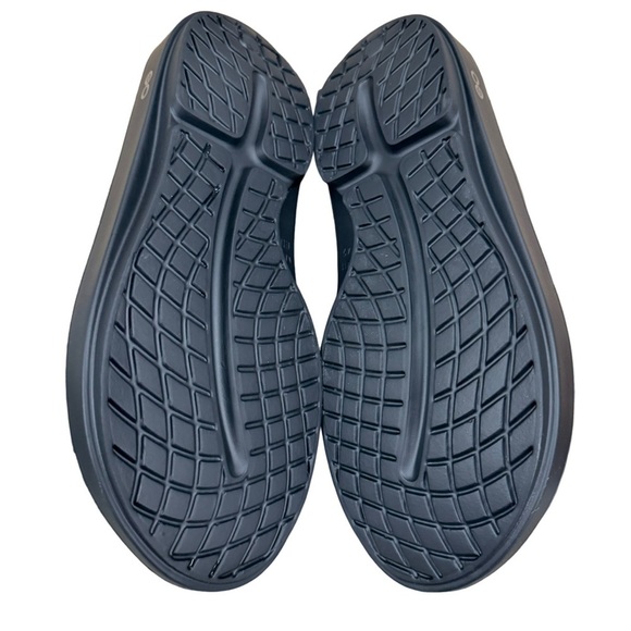 OOFOS OOAHH RECOVERY SLIDE SANDAL - Black Size 9 Men\'s Size 11 Women’s main image 4